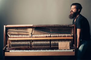 Comment déménager un piano quand on habite au cinquième étage ?